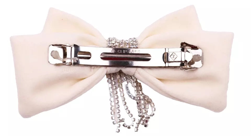 Double velvet bow knotted diamante chain