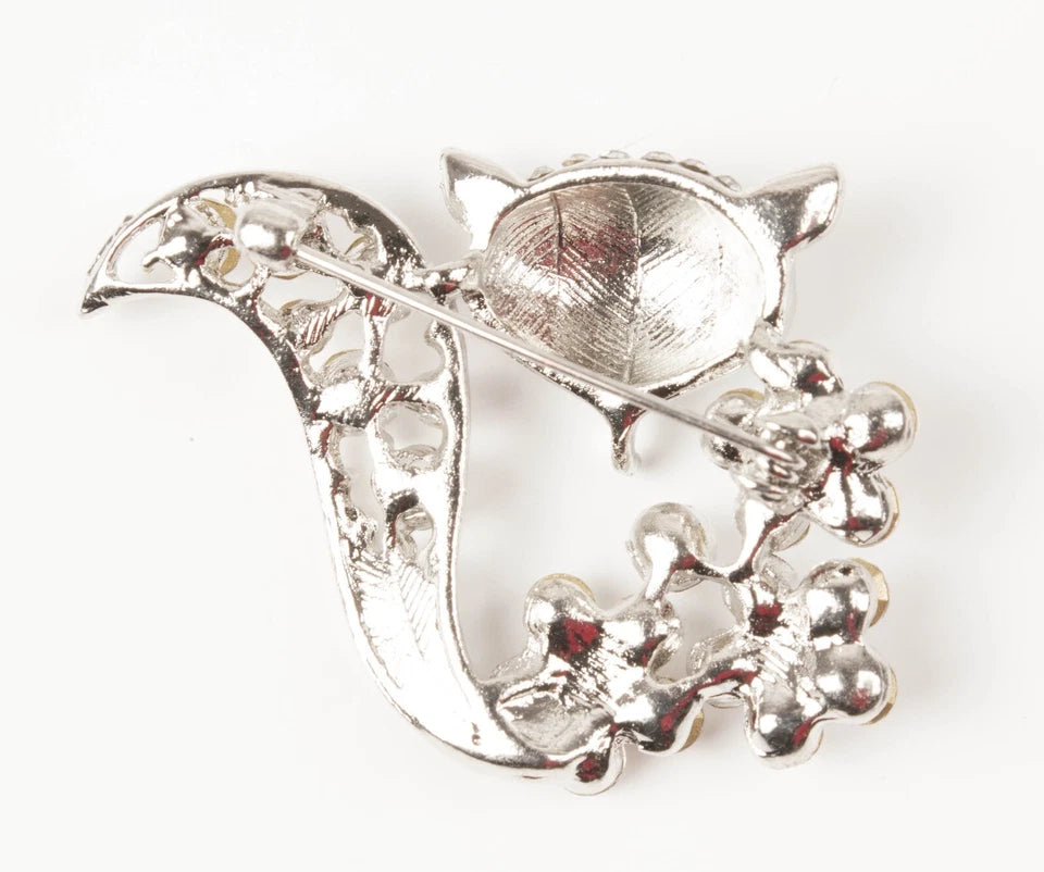 Adorable Animal Brooch with Sparkling Crystal Diamante Dress Pins